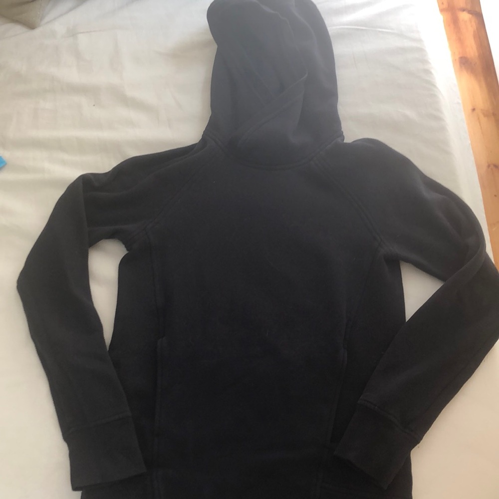 Lululemon Black Pullover Sweatshirt NWOT Sz 2
